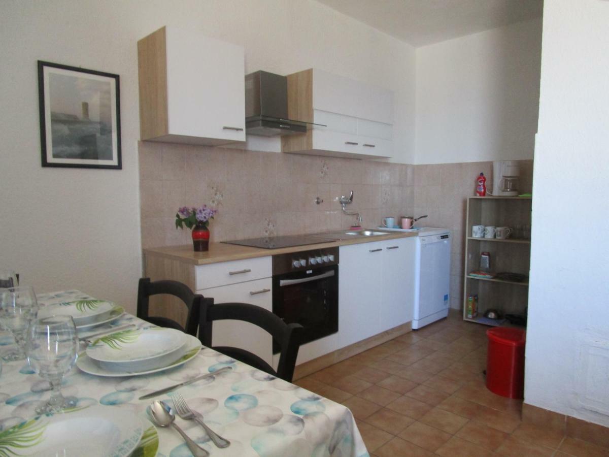 Vuk Apartman Сень Экстерьер фото